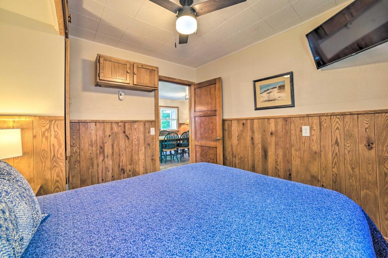 East Tawas Lakefront Getaway With Kayaks And Deck Exterior foto