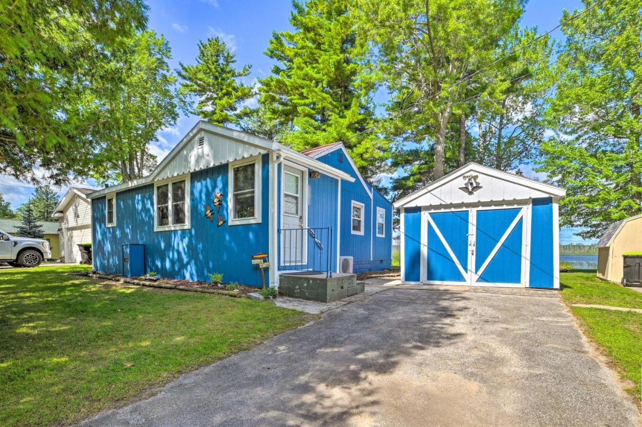 East Tawas Lakefront Getaway With Kayaks And Deck Exterior foto